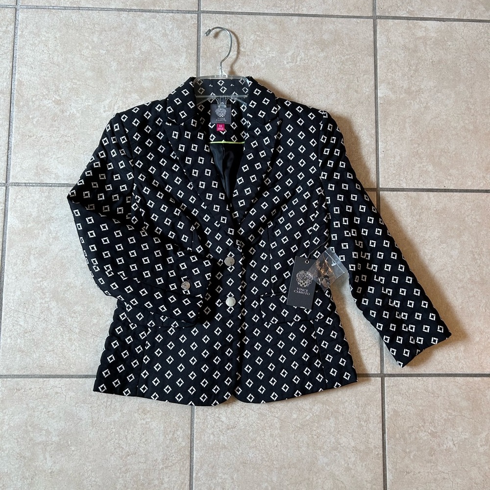 🌺 NWT Vince Camuto Jacket size 00